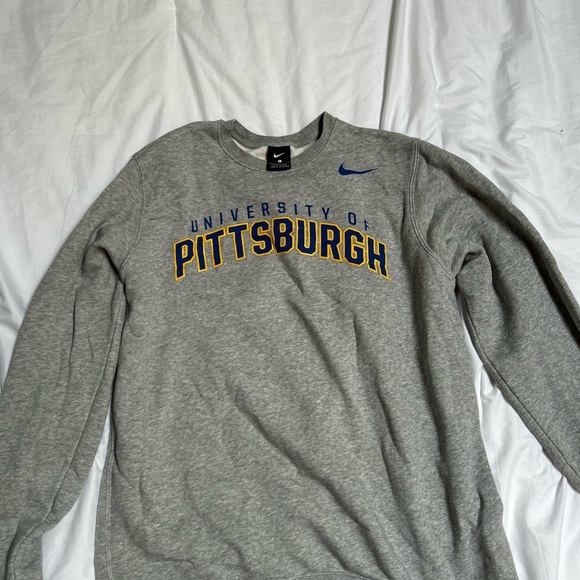 University of Pittsburgh -Pitt Bundle (sweatshirt jersey t-shirt) - Picture 5 of 7